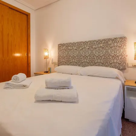 Apartment En Arenales Con Piscina Y Terraza Soleada *