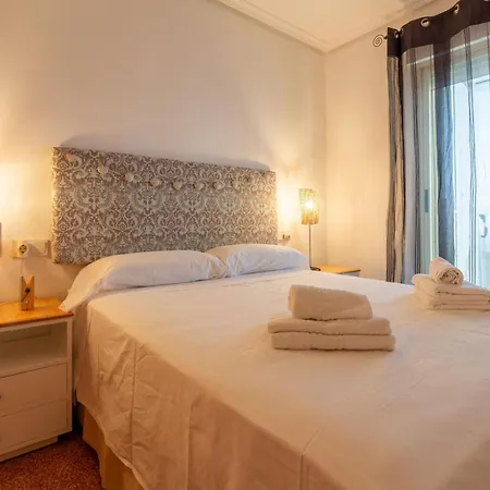 En Arenales Con Piscina Y Terraza Soleada Apartment *