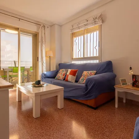 Apartment En Arenales Con Piscina Y Terraza Soleada