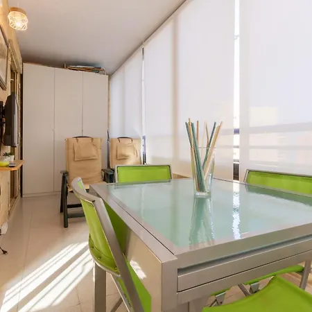Lejlighed En Arenales Con Piscina Y Terraza Soleada *